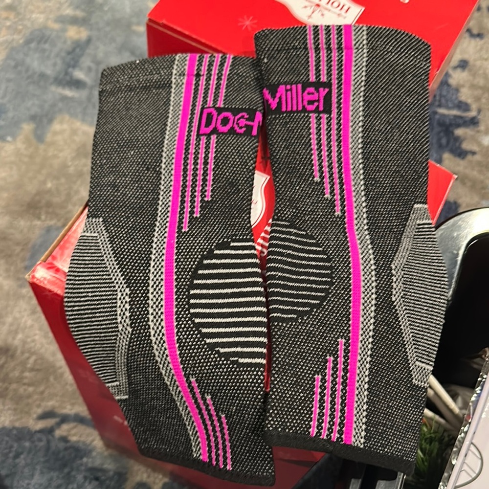 Black and Pink Athletic Compression Elbow Sleeves